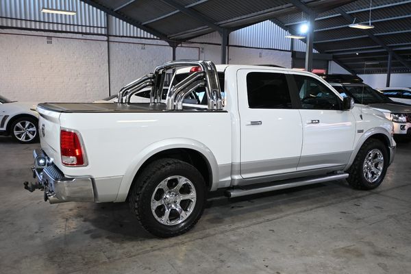 2013-Dodge-Ram-1500-DCab-57-V8-Hemi-Luxury-Laramie-8-SP-AT-4x4 image:2