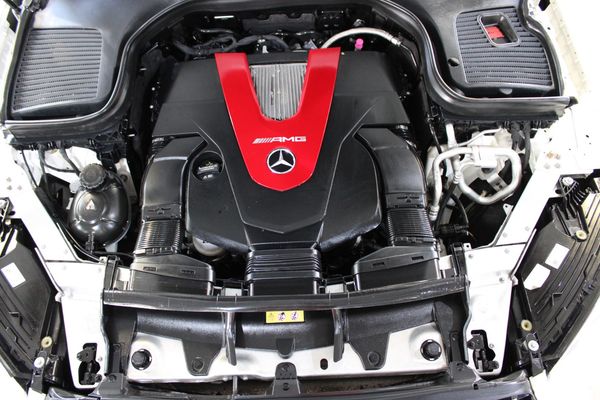 2020-Mercedes-AMG-GLC-43-Coupe-AMG-Sport-Chrome-Pack-Bi-Turbo-9-Spd-AWD image:28