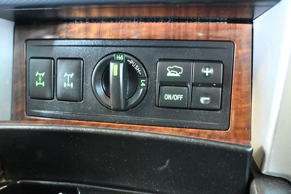 2010-Toyota-Land-Cruiser-Prado-VX-40-V6-Automatic-7-Seater-4x4 image:13