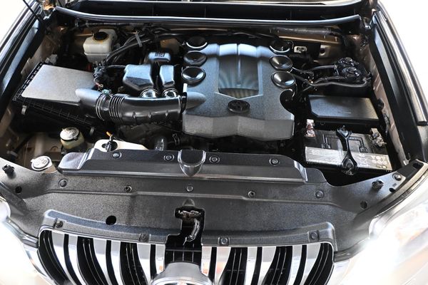 2010-Toyota-Land-Cruiser-Prado-VX-40-V6-Automatic-7-Seater-4x4 image:18