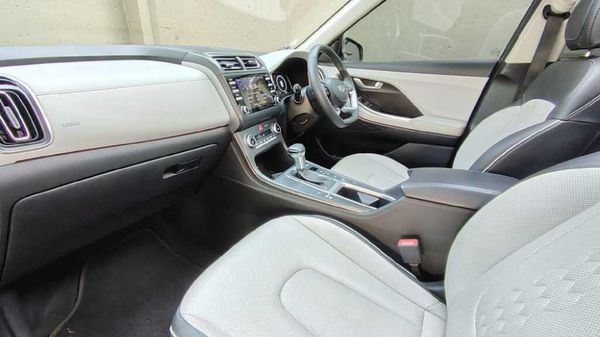 2022-Hyundai-Creta-Grand-20-Elite-Auto image:10