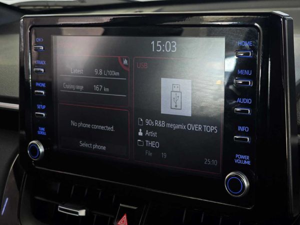 2022-Toyota-Corolla-Cross-18-XS image:6