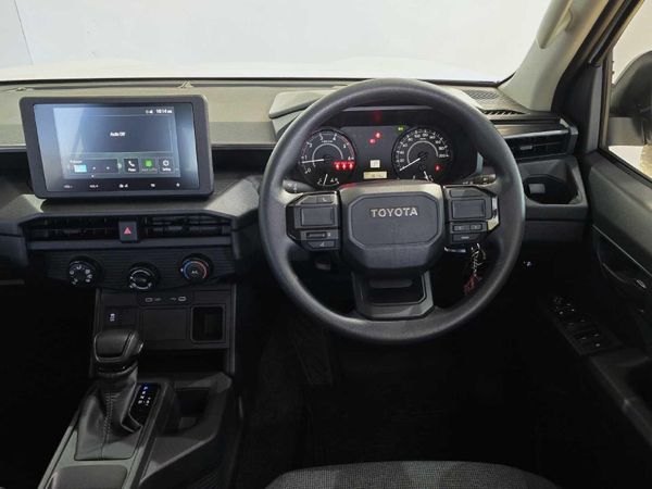 2026-Toyota-Hilux-28-GD-6-RB-SRX-Auto-Double-Cab image:12