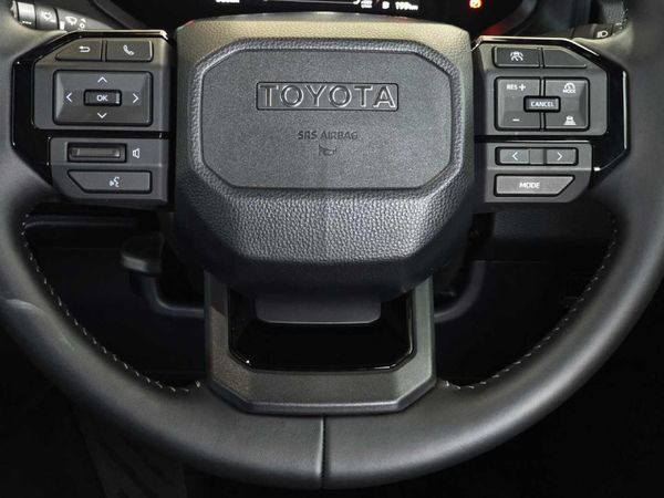 2026-Toyota-Land-Cruiser-FJ-27-VX-Auto image:24