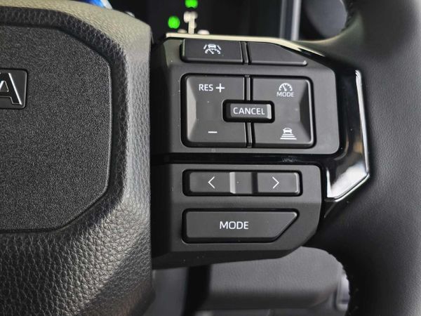 2026-Toyota-Land-Cruiser-FJ-27-VX-Auto image:25