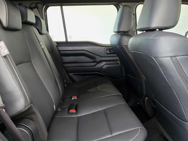2026-Toyota-Land-Cruiser-FJ-27-VX-Auto image:8