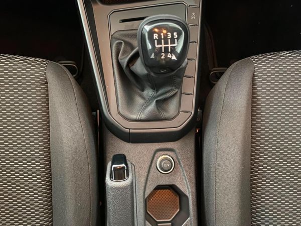 2026-Volkswagen-Polo-10-TSI image:9