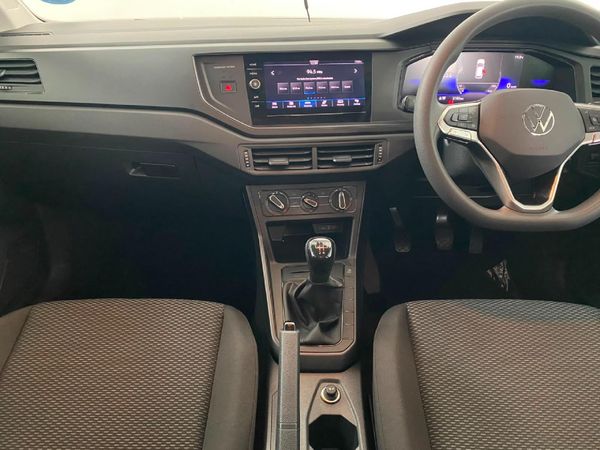 2026-Volkswagen-Polo-10-TSI image:8
