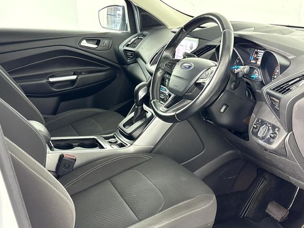 2018-Ford-Kuga-15-EcoBoost-Ambiente-Auto image:9