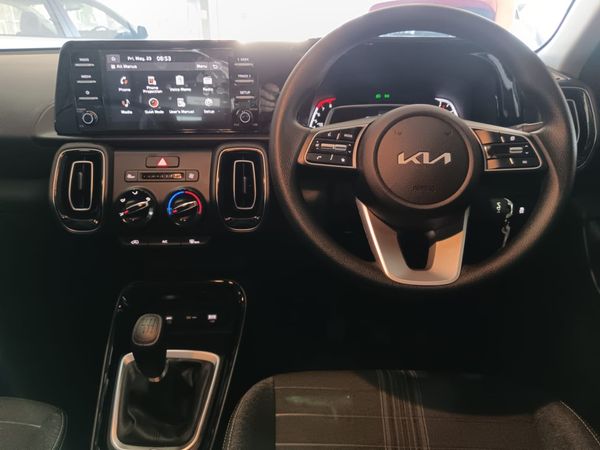2026-Kia-Sonet-15-LX image:15