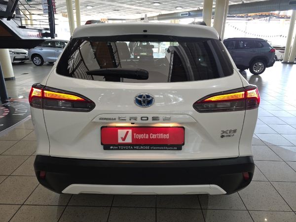 2025-Toyota-Corolla-Cross-18-XS-Hybrid image:4
