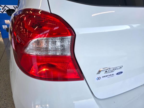 2019-Ford-Figo-15Ti-VCT-Ambiente-5-dr image:8