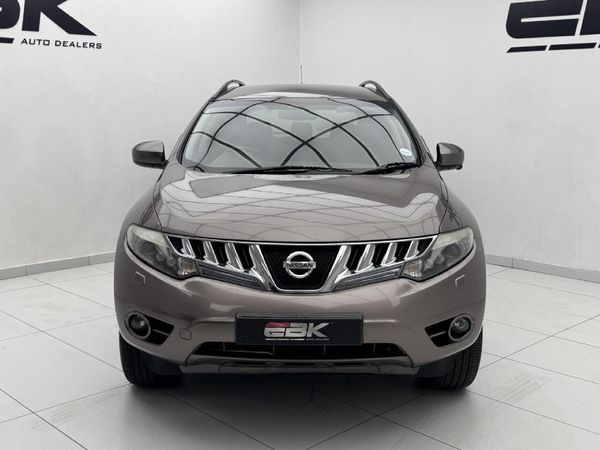 2010-Nissan-Murano-Auto image:1