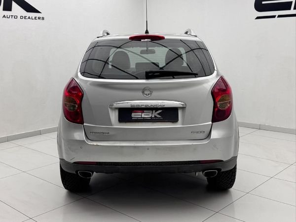 2013-SsangYong-Korando-2-20-CRD image:4