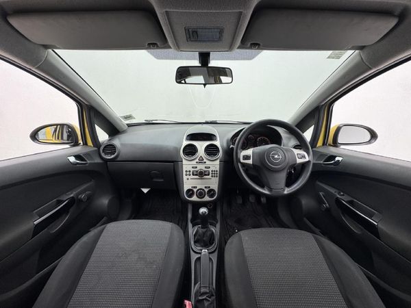 2010-Opel-Corsa-14-Essentia-5-dr image:10