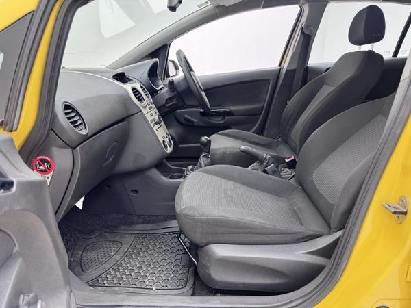 2010-Opel-Corsa-14-Essentia-5-dr image:6