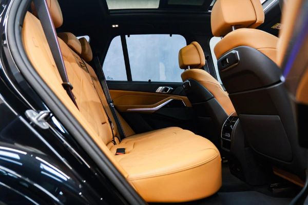 2025-BMW-X5-xDrive30d-M-Sport image:17