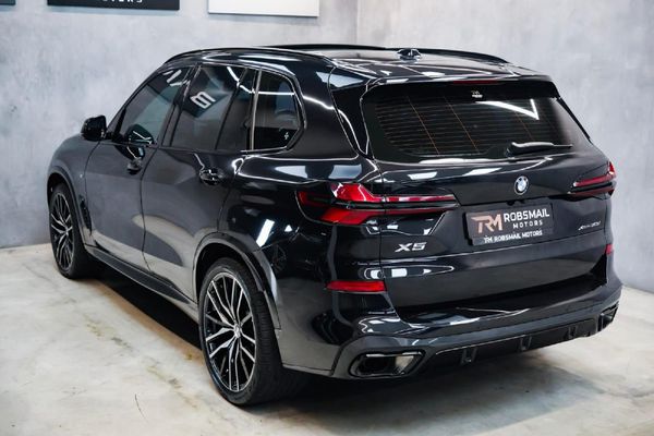 2025-BMW-X5-xDrive30d-M-Sport image:2