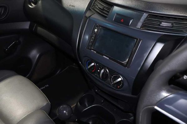 2022-Nissan-Navara-25-DDTi-XE-Single-Cab image:7