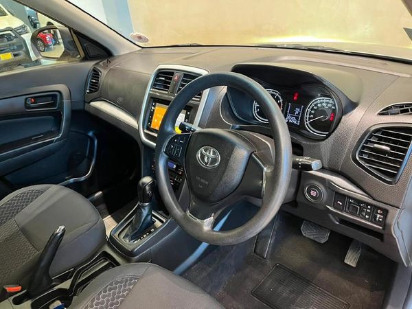 2021-Toyota-Urban-Cruiser-15-Xs-Auto image:6