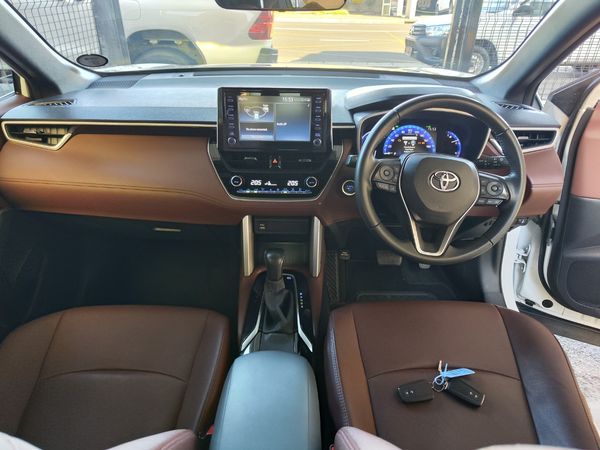 2023-Toyota-Corolla-Cross-18-XR-Hybrid image:10