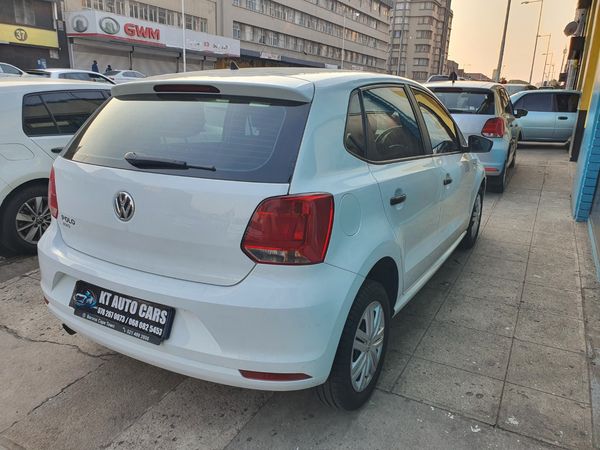 2020-Volkswagen-Polo-Vivo-14-Trendline-5-dr image:3