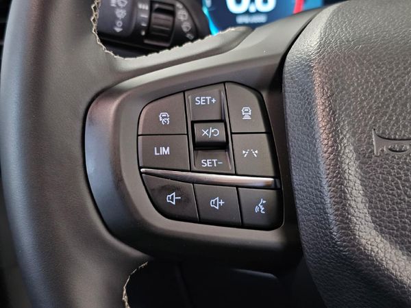 2026-Ford-Everest-30D-V6-Platinum-AWD-Auto image:11