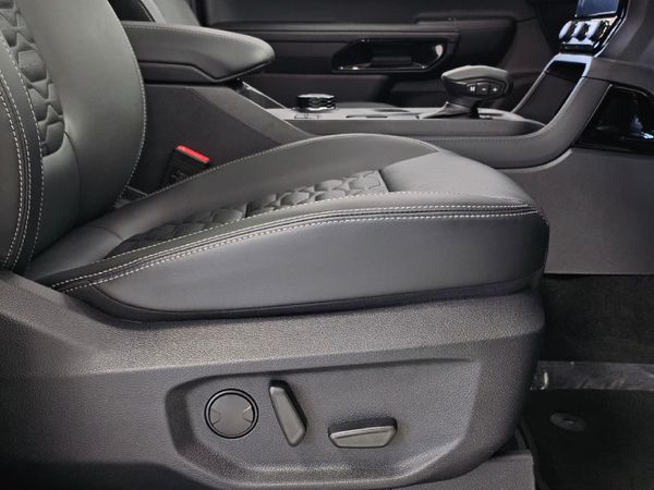 2026-Ford-Everest-30D-V6-Platinum-AWD-Auto image:13