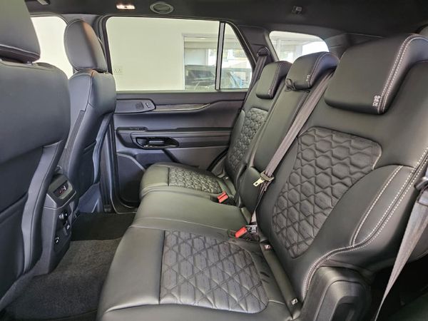 2026-Ford-Everest-30D-V6-Platinum-AWD-Auto image:8