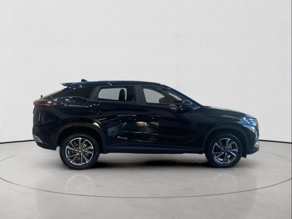 2026-Omoda-C5-15T-Street-Plus image:2