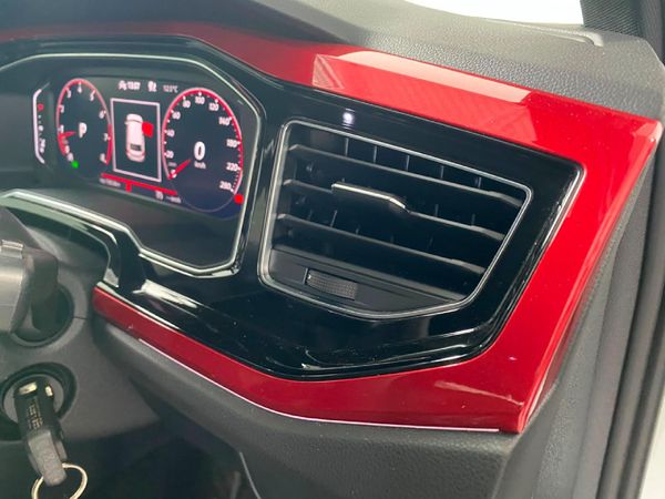 2026-Volkswagen-Polo-20-GTI-Auto-147kW image:18