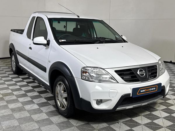 2022-Nissan-NP200-16-SE image:10