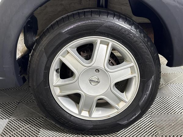 2022-Nissan-NP200-16-SE image:4