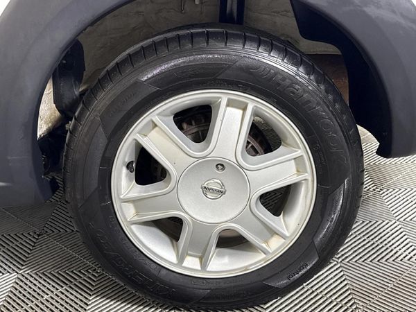 2022-Nissan-NP200-16-SE image:5