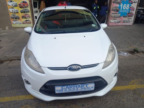2012-Ford-Fiesta-16i-Titanium-3-dr image:1