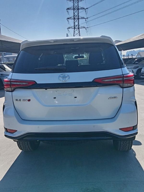 2026-Toyota-Fortuner-24-GD-6-4x4-Auto image:9