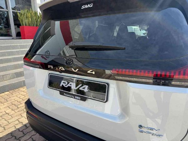 2026-Toyota-RAV4-25-GX-Hybrid-CVT-Auto-E-Four image:11