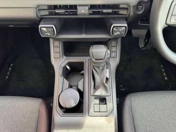 2026-Toyota-RAV4-25-GX-Hybrid-CVT-Auto-E-Four image:13
