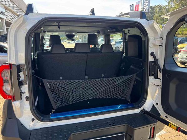 2026-Toyota-Land-Cruiser-FJ-27-VX-Auto image:10