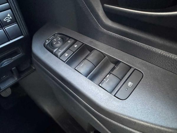 2026-Toyota-Land-Cruiser-FJ-27-VX-Auto image:16
