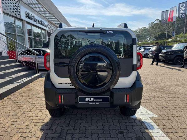 2026-Toyota-Land-Cruiser-FJ-27-VX-Auto image:5