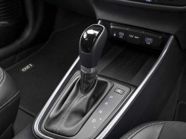 2025-Hyundai-i20-14-Executive-Auto image:15