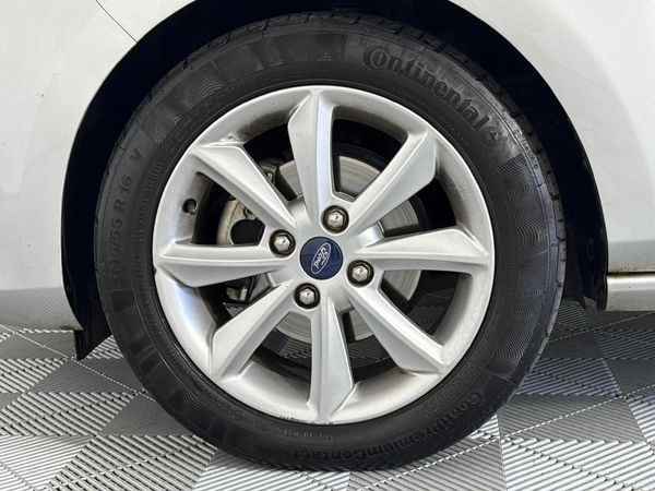 2019-Ford-Fiesta-10-EcoBoost-Trend-5-dr-Auto image:4