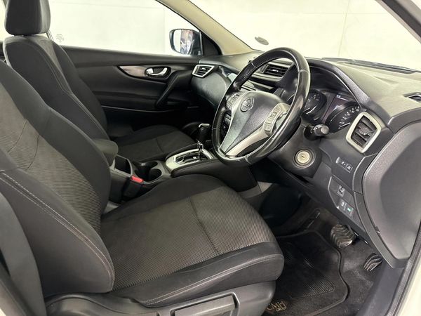 2016-Nissan-Qashqai-12T-Acenta-Auto image:9