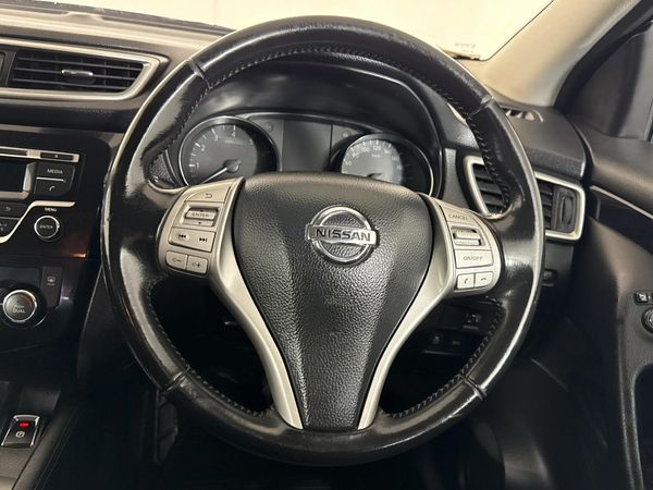 2016-Nissan-Qashqai-12T-Acenta-Auto image:12