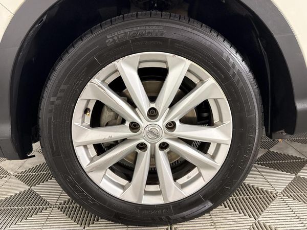 2016-Nissan-Qashqai-12T-Acenta-Auto image:4