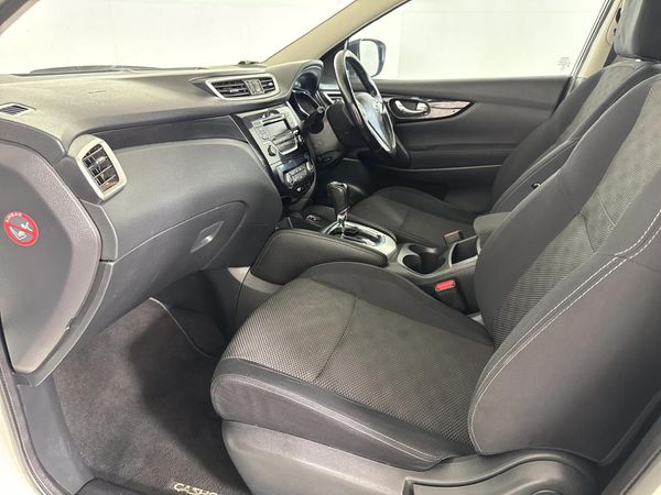 2016-Nissan-Qashqai-12T-Acenta-Auto image:8
