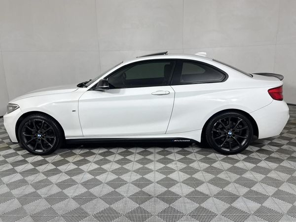 2014-BMW-2-Series-220d-Coupe-M-Sport-Auto image:17
