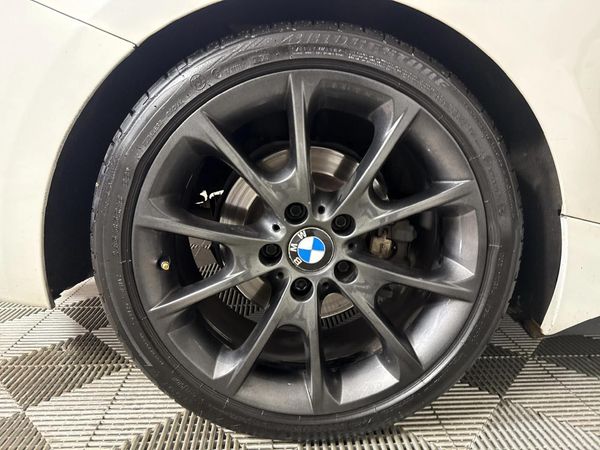 2014-BMW-2-Series-220d-Coupe-M-Sport-Auto image:3