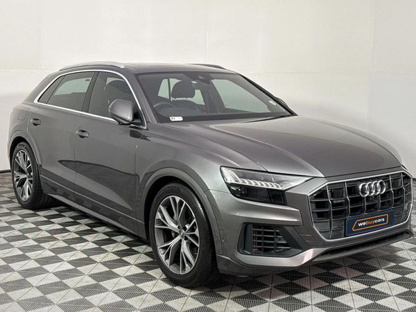 2019-Audi-Q8-55-TFSI-quattro-Auto image:15
